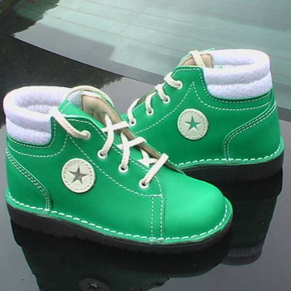 Therapieschuhe Orthesenschuhe Kinder FiNiFuchs