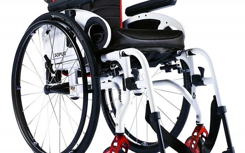 xenon-2-sa-folding-wheelchair-sopur
