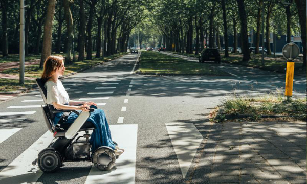 Whill-Elektrorollstuhl