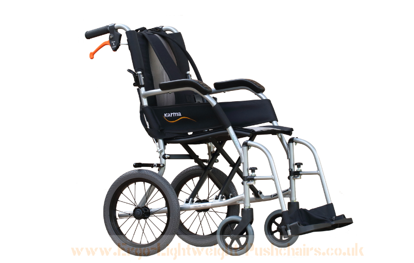 ergo-Kinderrollstuhl-FiNiFuchs