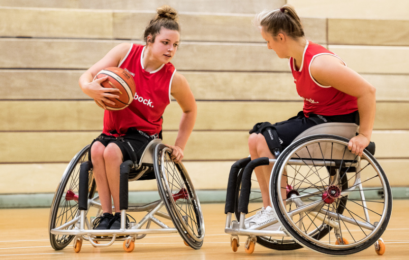 Invader Basketball Ultralight-Sportrollstuhl-Teanager-FiNiFuchs