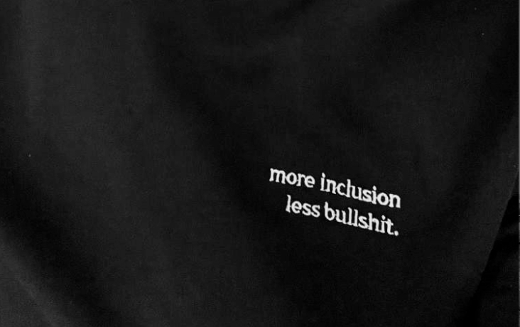 Adaptive-Kleidung-Inklusion